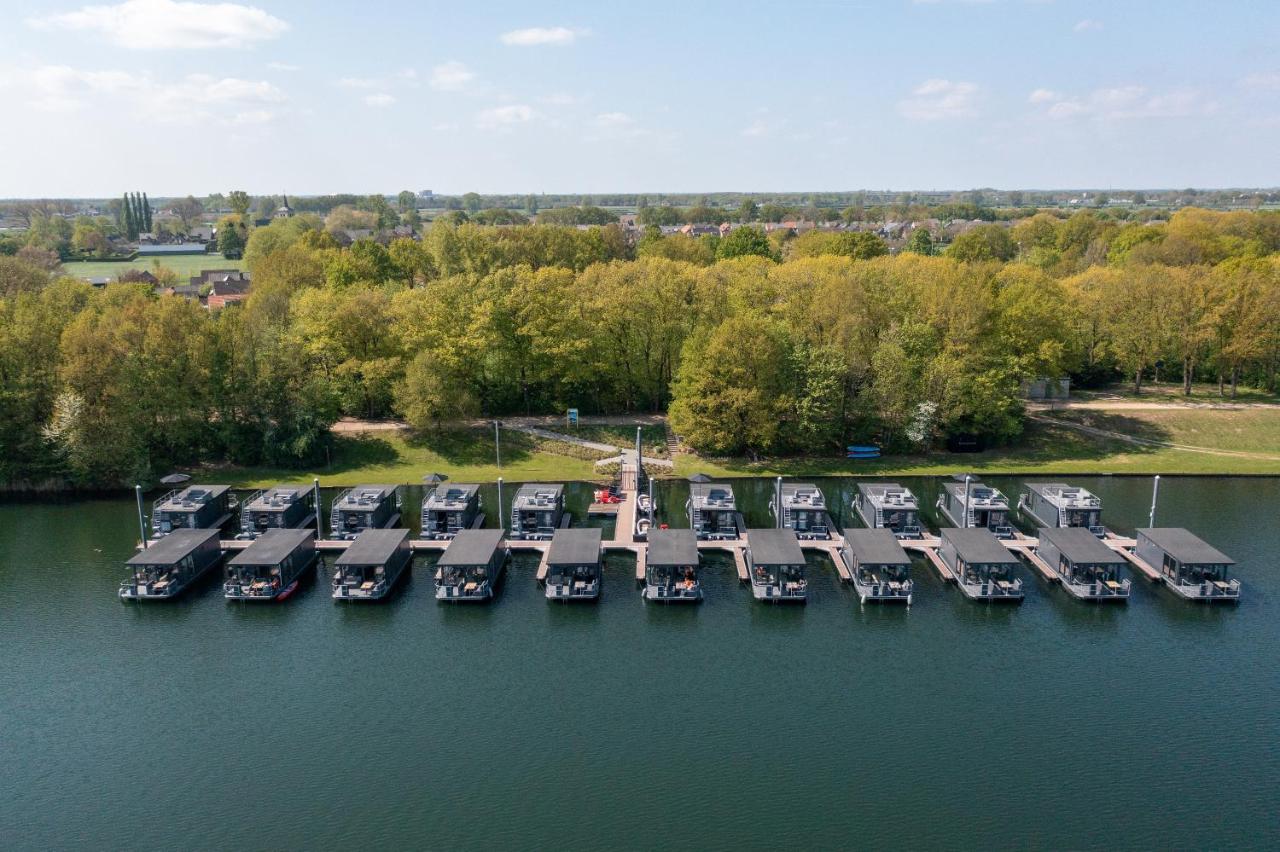 Houseboat Mookerplas Middelaar Exterior photo